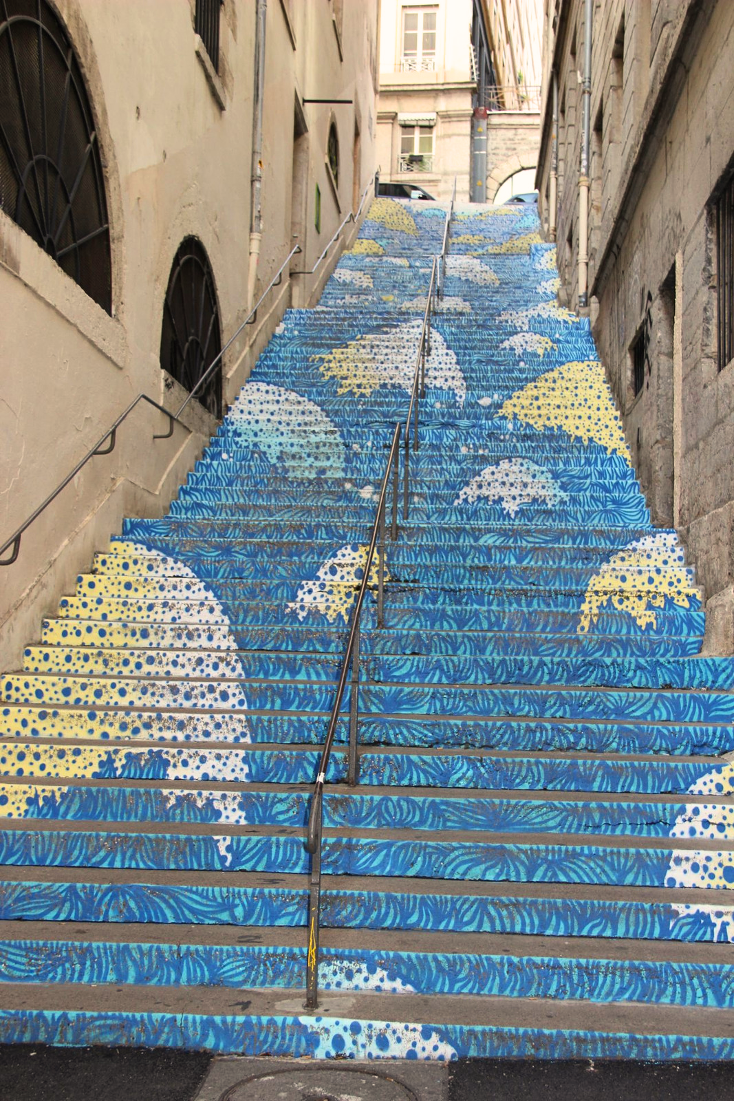 Escalier Mermet peint par Wenc dans les pentes de la Croix-Rousse - © LV
