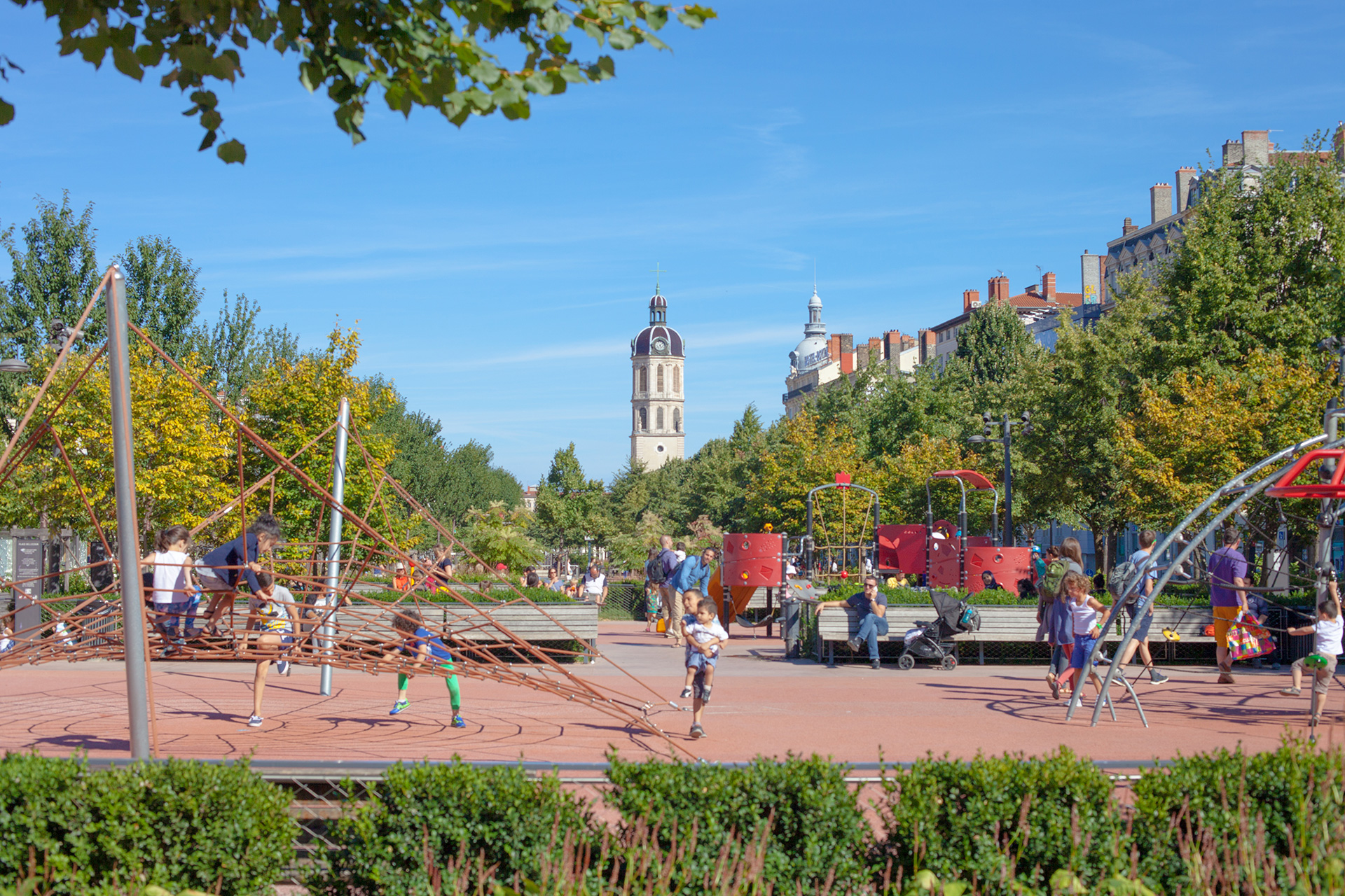 Ambiance place Bellecour © Delphine Castel