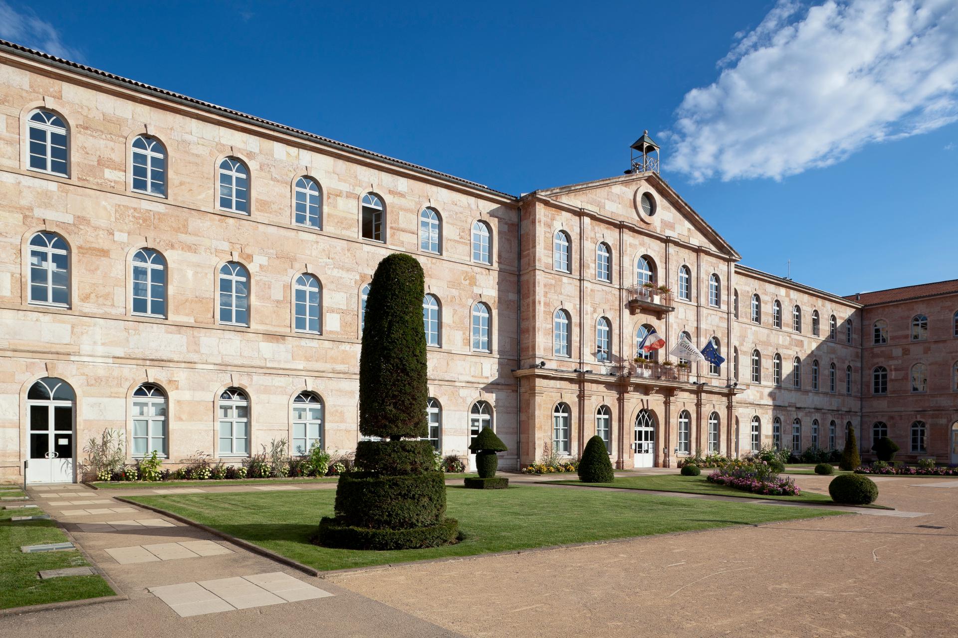 Mairie de Caluire © www.b-rob.com