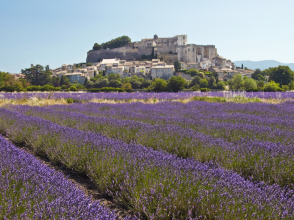 Grignan village médiéval © Thelink for Getty Images