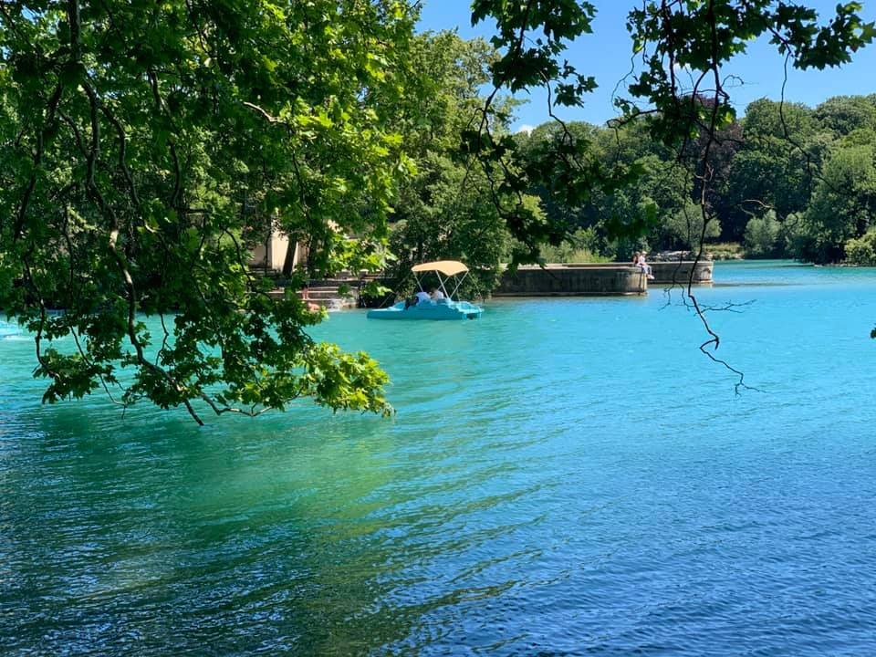 Parc de la Tête d'Or : le lac et l'Ile du souvenir © Carole Fournet
